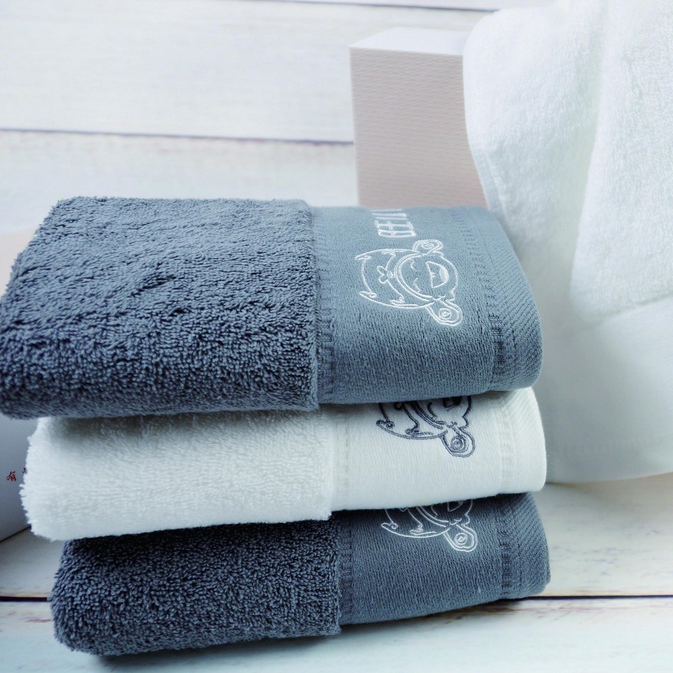 serviette cadeau 3