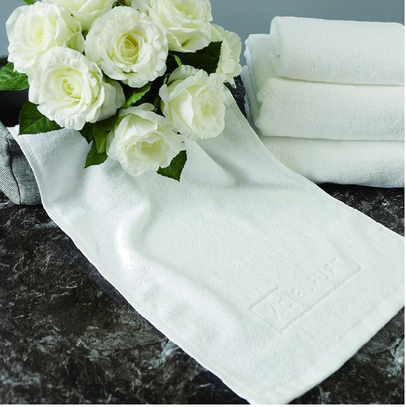 serviette cadeau 5